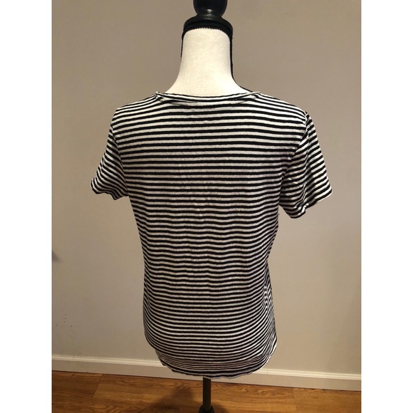 Universal Thread Monterey V-Neck Top - Picture 4 of 5